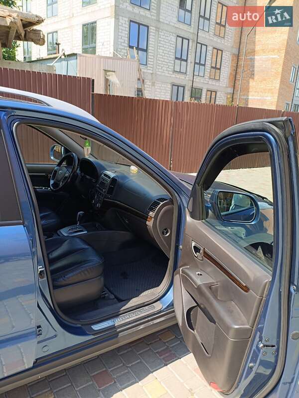 Позашляховик / Кросовер Hyundai Santa FE 2011 в Кам'янець-Подільському