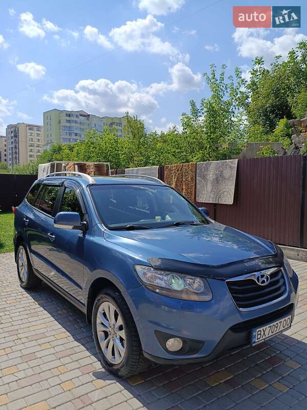 Позашляховик / Кросовер Hyundai Santa FE 2011 в Кам'янець-Подільському