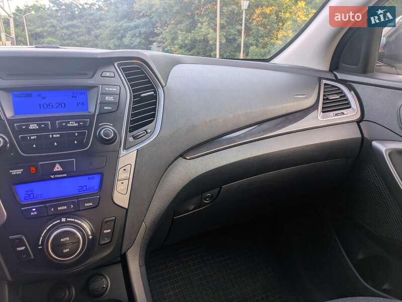 Позашляховик / Кросовер Hyundai Santa FE 2014 в Бердичеві фото 31 Позашляховик / Кросовер Hyundai Santa FE 2014 в Бердичеві