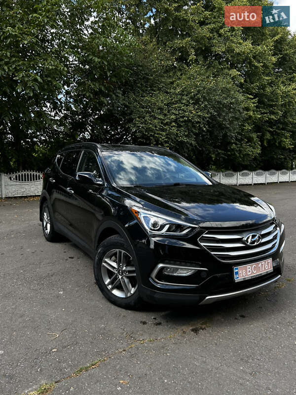 Позашляховик / Кросовер Hyundai Santa FE 2016 в Рівному