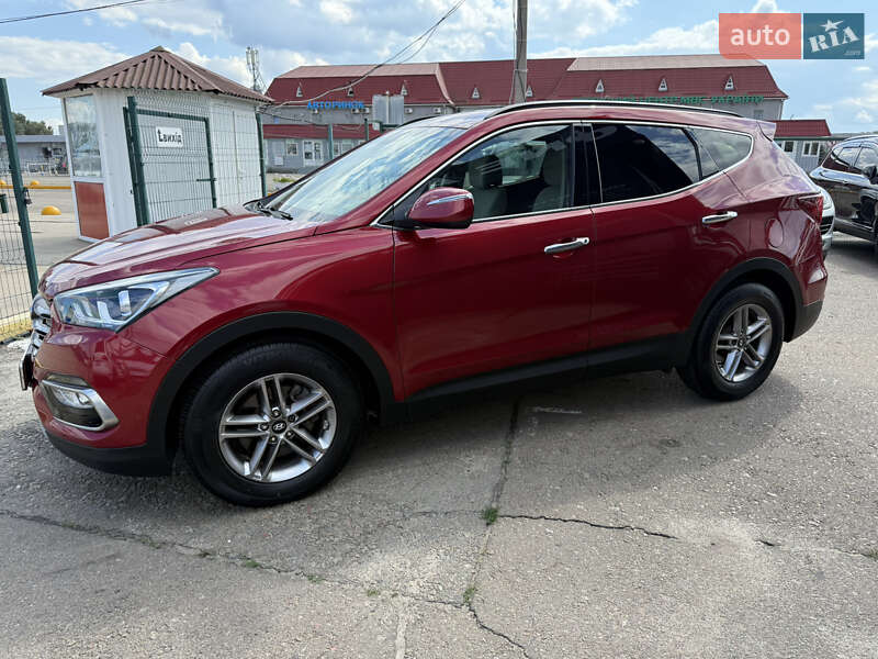 Позашляховик / Кросовер Hyundai Santa FE 2016 в Києві