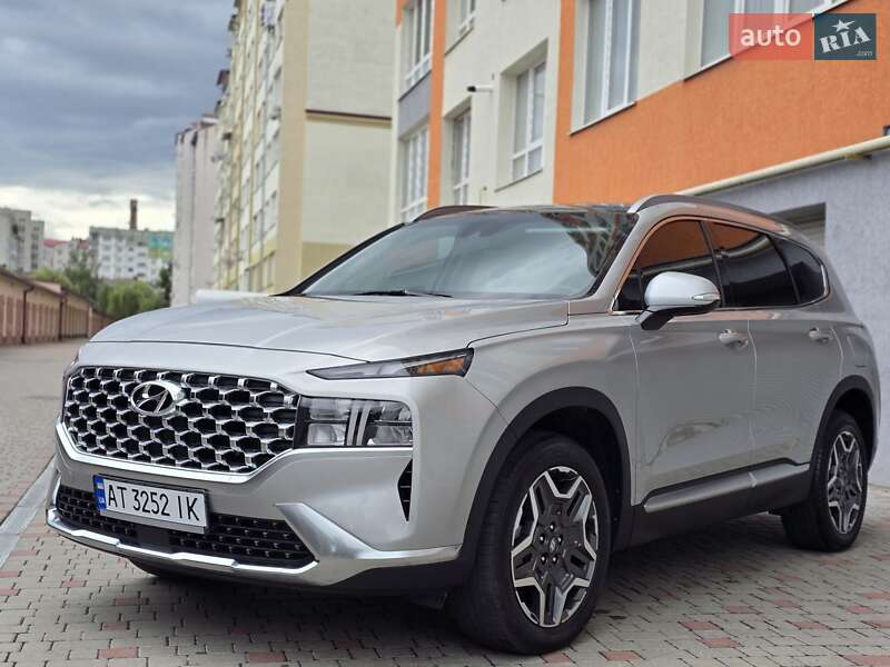 Внедорожник / Кроссовер Hyundai Santa FE 2022 в Ивано-Франковске