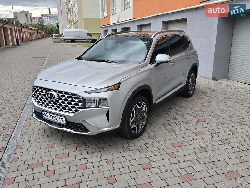 Внедорожник / Кроссовер Hyundai Santa FE 2022 в Ивано-Франковске
