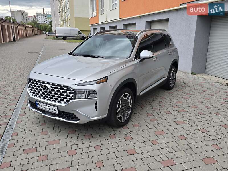 Внедорожник / Кроссовер Hyundai Santa FE 2022 в Ивано-Франковске