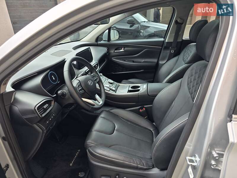 Внедорожник / Кроссовер Hyundai Santa FE 2022 в Ивано-Франковске