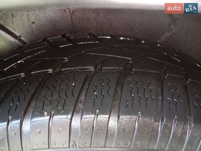 Внедорожник / Кроссовер Hyundai Santa FE 2007 в Сумах