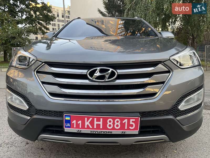Внедорожник / Кроссовер Hyundai Santa FE 2014 в Луцке