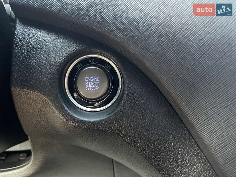 Внедорожник / Кроссовер Hyundai Santa FE 2014 в Луцке