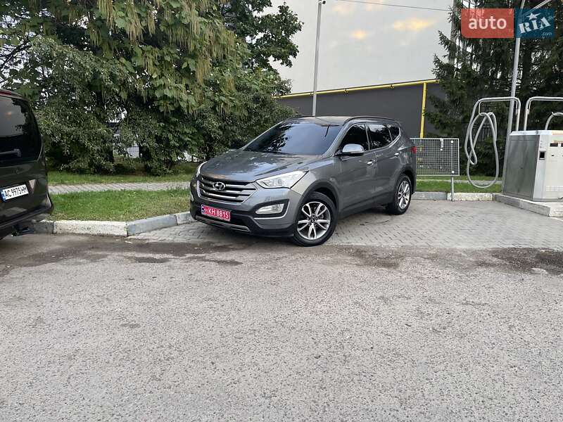 Внедорожник / Кроссовер Hyundai Santa FE 2014 в Луцке