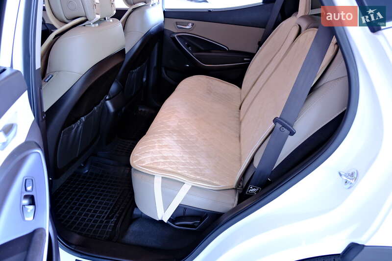 Позашляховик / Кросовер Hyundai Santa FE 2016 в Одесі