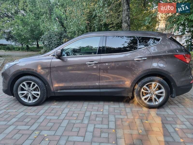 Внедорожник / Кроссовер Hyundai Santa FE 2012 в Умани фото 8 Внедорожник / Кроссовер Hyundai Santa FE 2012 в Умани