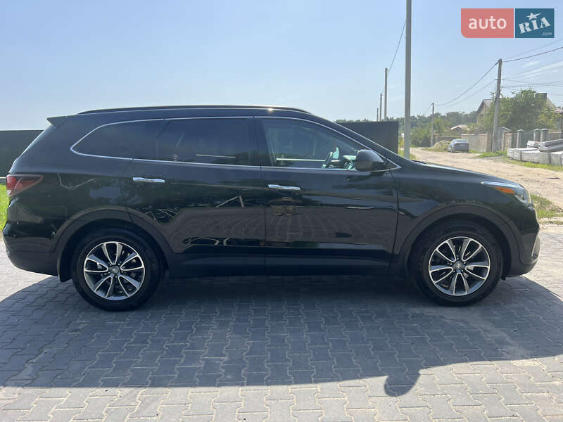 Позашляховик / Кросовер Hyundai Santa FE 2016 в Львові