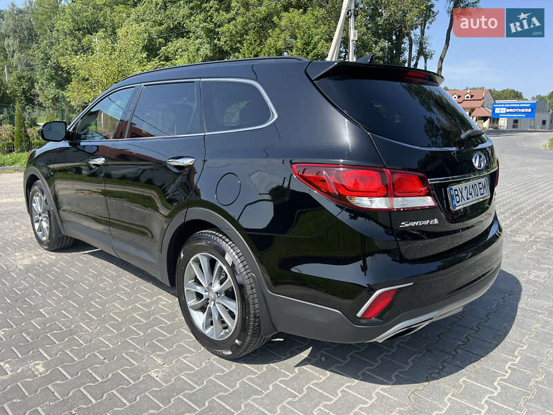 Позашляховик / Кросовер Hyundai Santa FE 2016 в Львові