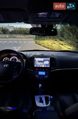 Внедорожник / Кроссовер Hyundai Santa FE 2009 в 