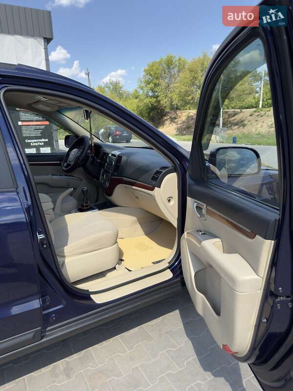 Внедорожник / Кроссовер Hyundai Santa FE 2009 в Ватутино