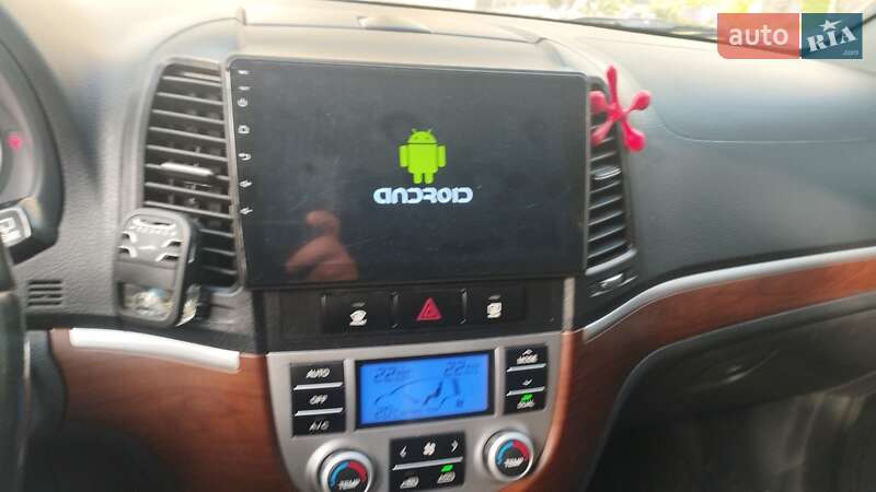 Внедорожник / Кроссовер Hyundai Santa FE 2009 в Черновцах