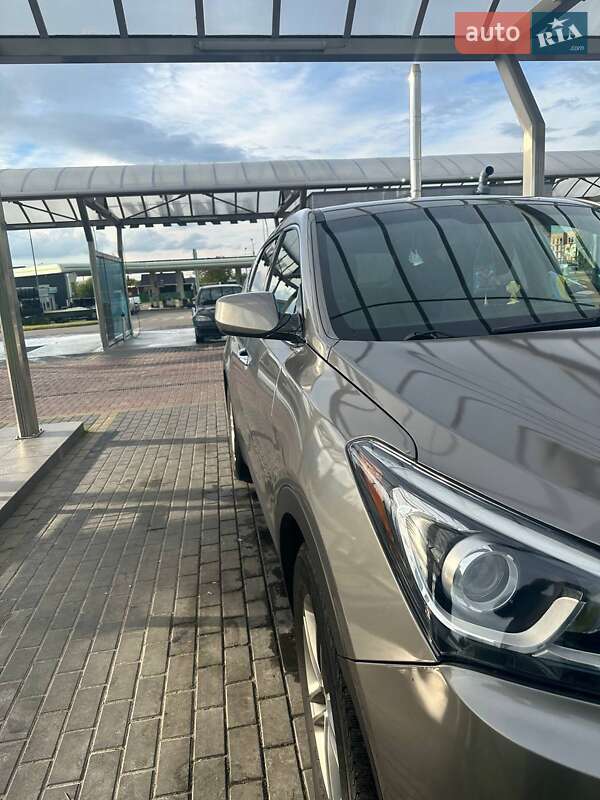 Внедорожник / Кроссовер Hyundai Santa FE 2018 в Луцке