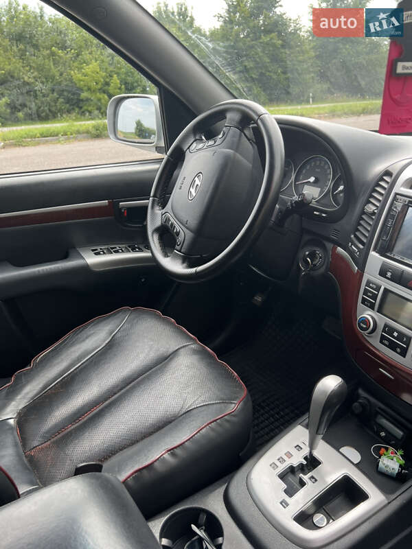 Позашляховик / Кросовер Hyundai Santa FE 2007 в Володимирі