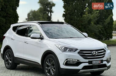 Внедорожник / Кроссовер Hyundai Santa FE 2015 в Дубно
