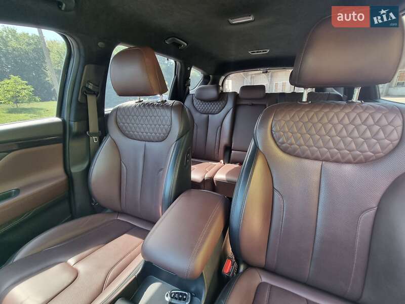 Позашляховик / Кросовер Hyundai Santa FE 2018 в Івано-Франківську