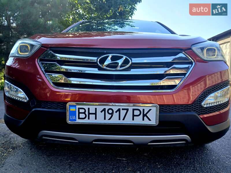 Позашляховик / Кросовер Hyundai Santa FE 2012 в Одесі