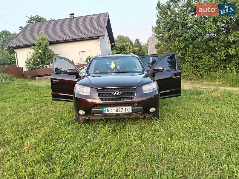 Позашляховик / Кросовер Hyundai Santa FE 2007 в Осій