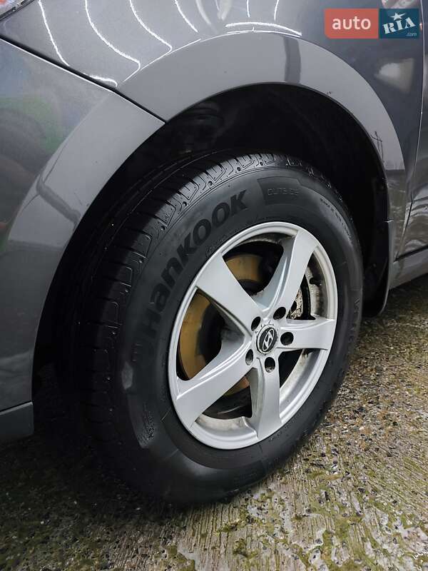 Внедорожник / Кроссовер Hyundai Santa FE 2010 в Хмельницком