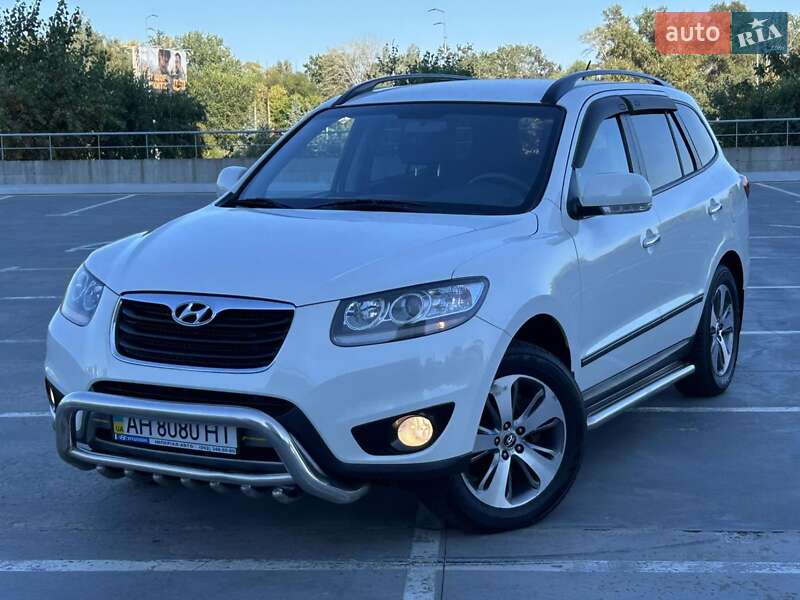 Позашляховик / Кросовер Hyundai Santa FE 2011 в Києві