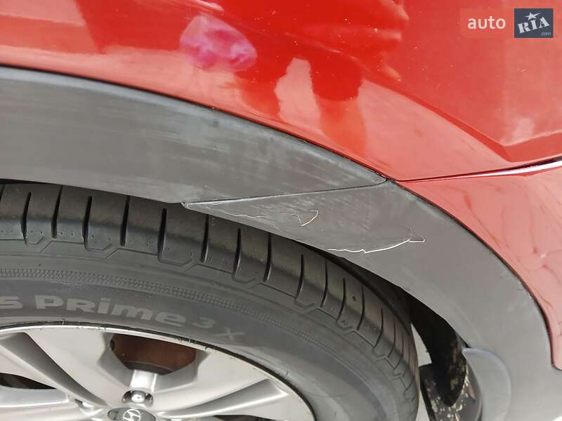 Внедорожник / Кроссовер Hyundai Santa FE 2015 в Ивано-Франковске