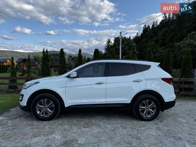 Внедорожник / Кроссовер Hyundai Santa FE 2013 в Киеве