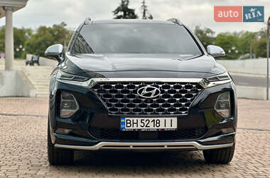 Внедорожник / Кроссовер Hyundai Santa FE 2019 в Одессе