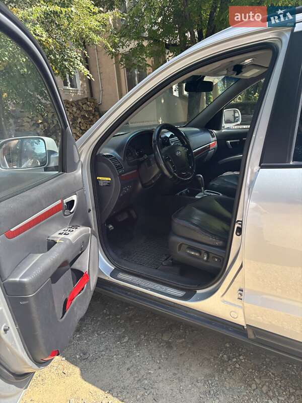 Внедорожник / Кроссовер Hyundai Santa FE 2006 в Верховине фото 3 Внедорожник / Кроссовер Hyundai Santa FE 2006 в Верховине