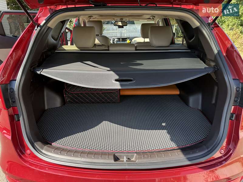 Позашляховик / Кросовер Hyundai Santa FE 2014 в Одесі