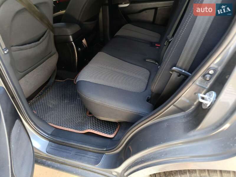 Внедорожник / Кроссовер Hyundai Santa FE 2007 в Косове фото 14 Внедорожник / Кроссовер Hyundai Santa FE 2007 в Косове