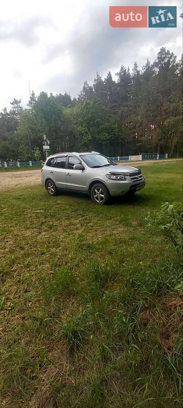 Позашляховик / Кросовер Hyundai Santa FE 2009 в  фото Позашляховик / Кросовер Hyundai Santa FE 2009 в