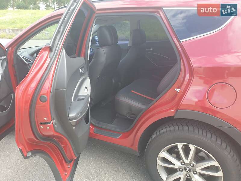 Позашляховик / Кросовер Hyundai Santa FE 2013 в Києві