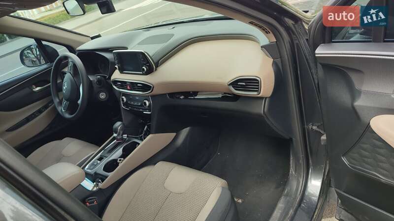 Позашляховик / Кросовер Hyundai Santa FE 2020 в Харкові