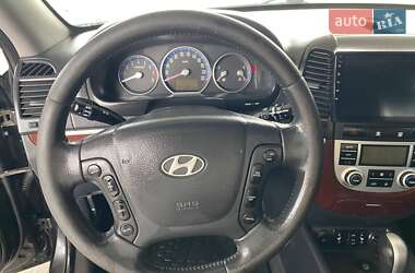 Внедорожник / Кроссовер Hyundai Santa FE 2009 в 