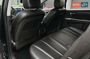 Внедорожник / Кроссовер Hyundai Santa FE 2010 в 