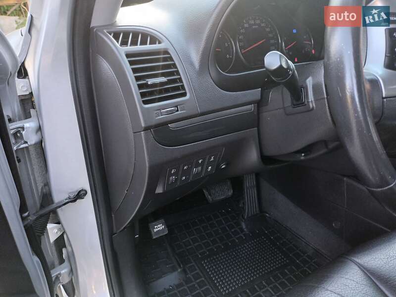 Позашляховик / Кросовер Hyundai Santa FE 2010 в Городенці