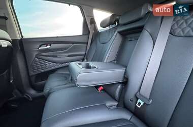 Внедорожник / Кроссовер Hyundai Santa FE 2020 в 