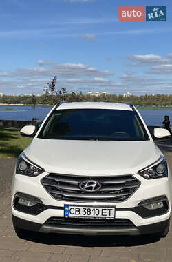 Внедорожник / Кроссовер Hyundai Santa FE 2017 в Киеве