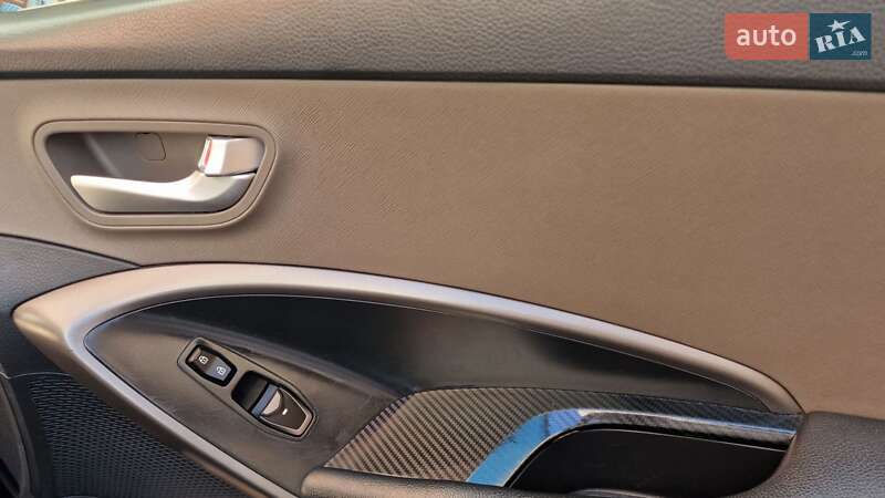 Внедорожник / Кроссовер Hyundai Santa FE 2012 в Тернополе фото 48 Внедорожник / Кроссовер Hyundai Santa FE 2012 в Тернополе