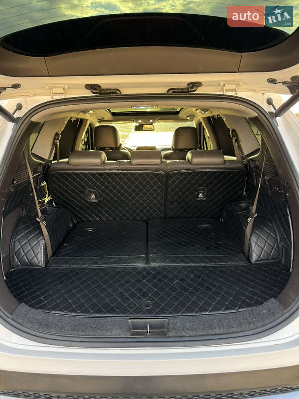 Внедорожник / Кроссовер Hyundai Santa FE 2018 в Одессе