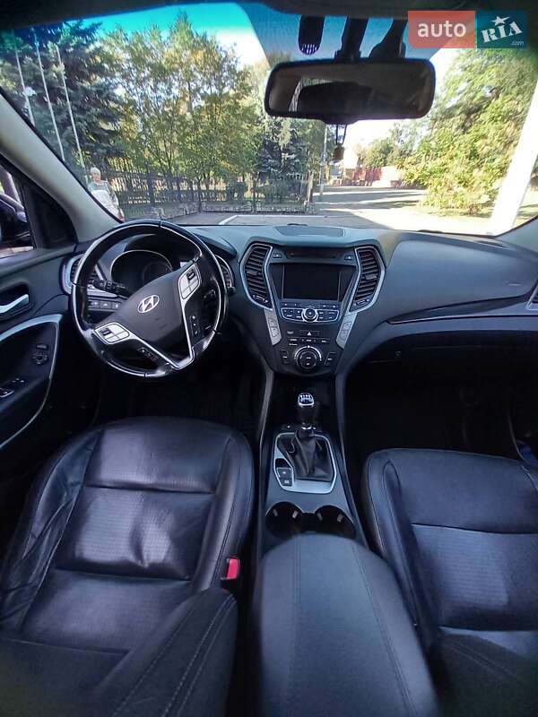 Позашляховик / Кросовер Hyundai Santa FE 2012 в Кам'янському