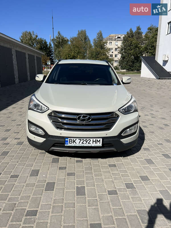 Позашляховик / Кросовер Hyundai Santa FE 2012 в Березному