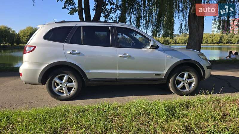 Внедорожник / Кроссовер Hyundai Santa FE 2007 в Ровно