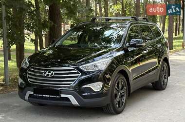Внедорожник / Кроссовер Hyundai Santa FE 2015 в Киеве