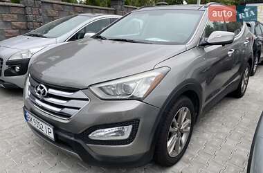 Внедорожник / Кроссовер Hyundai Santa FE 2015 в Ровно