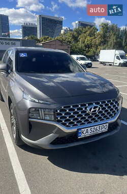 Внедорожник / Кроссовер Hyundai Santa FE 2021 в 